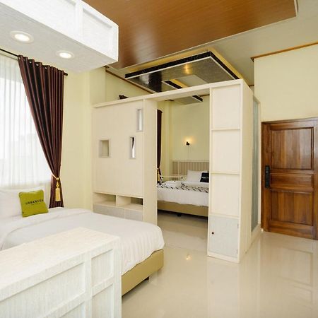 Urbanview Hotel JIB Bandar Lampung Exterior foto